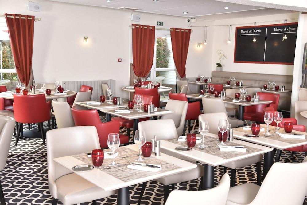 Logis Hotel L'Oree De Chartres - Barjouville Dış mekan fotoğraf