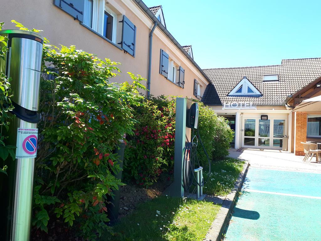 Logis Hotel L'Oree De Chartres - Barjouville Dış mekan fotoğraf
